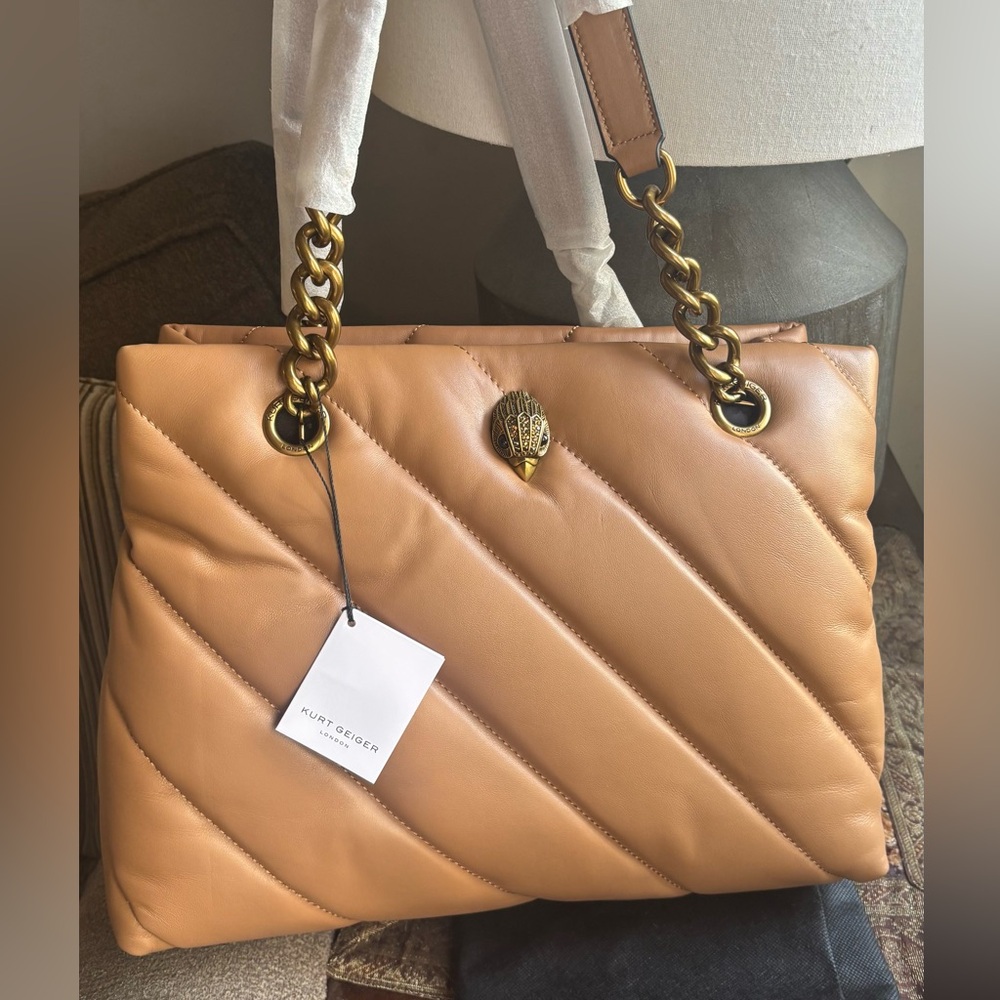 Authentic KURT GEIGER LONDON Quilted 2 compartment magnetic closure shoulder bag